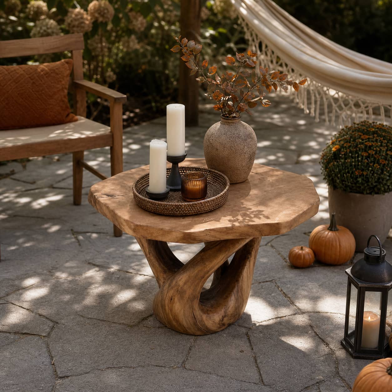Kaelis Interlocking-Loop Base Solid Wood Coffee Table For Living Room